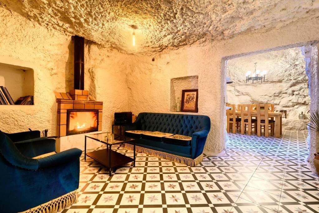 Benaguacil Cueva Con Jacuzzi A 20 Minutos De Valencia 빌라 외부 사진