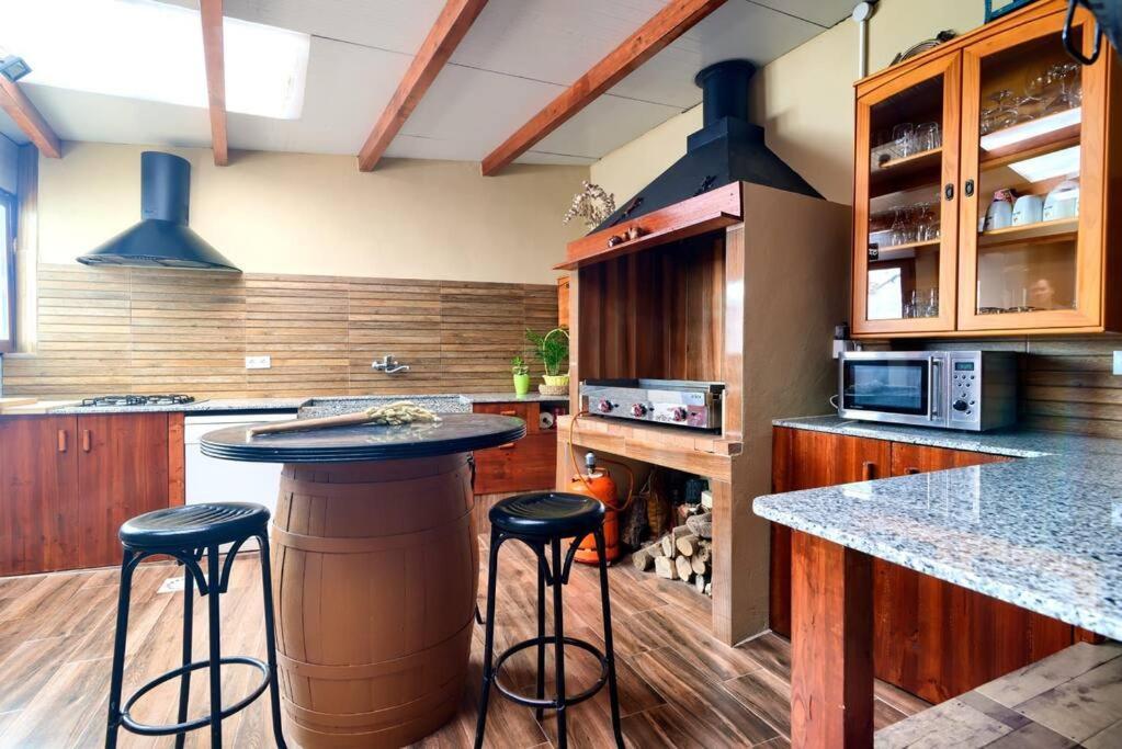 Benaguacil Cueva Con Jacuzzi A 20 Minutos De Valencia 빌라 외부 사진
