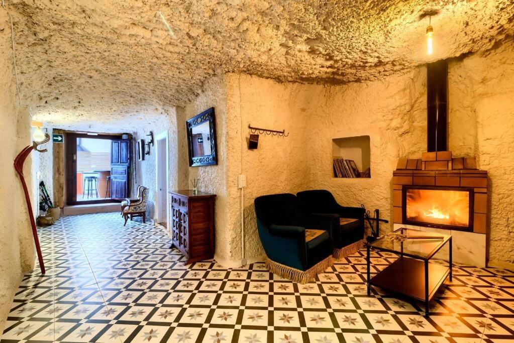 Benaguacil Cueva Con Jacuzzi A 20 Minutos De Valencia 빌라 외부 사진