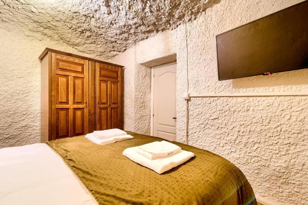 Benaguacil Cueva Con Jacuzzi A 20 Minutos De Valencia 빌라 외부 사진